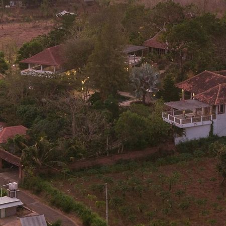 Hotel Bangsring Breeze Banyuwangi  Exterior foto