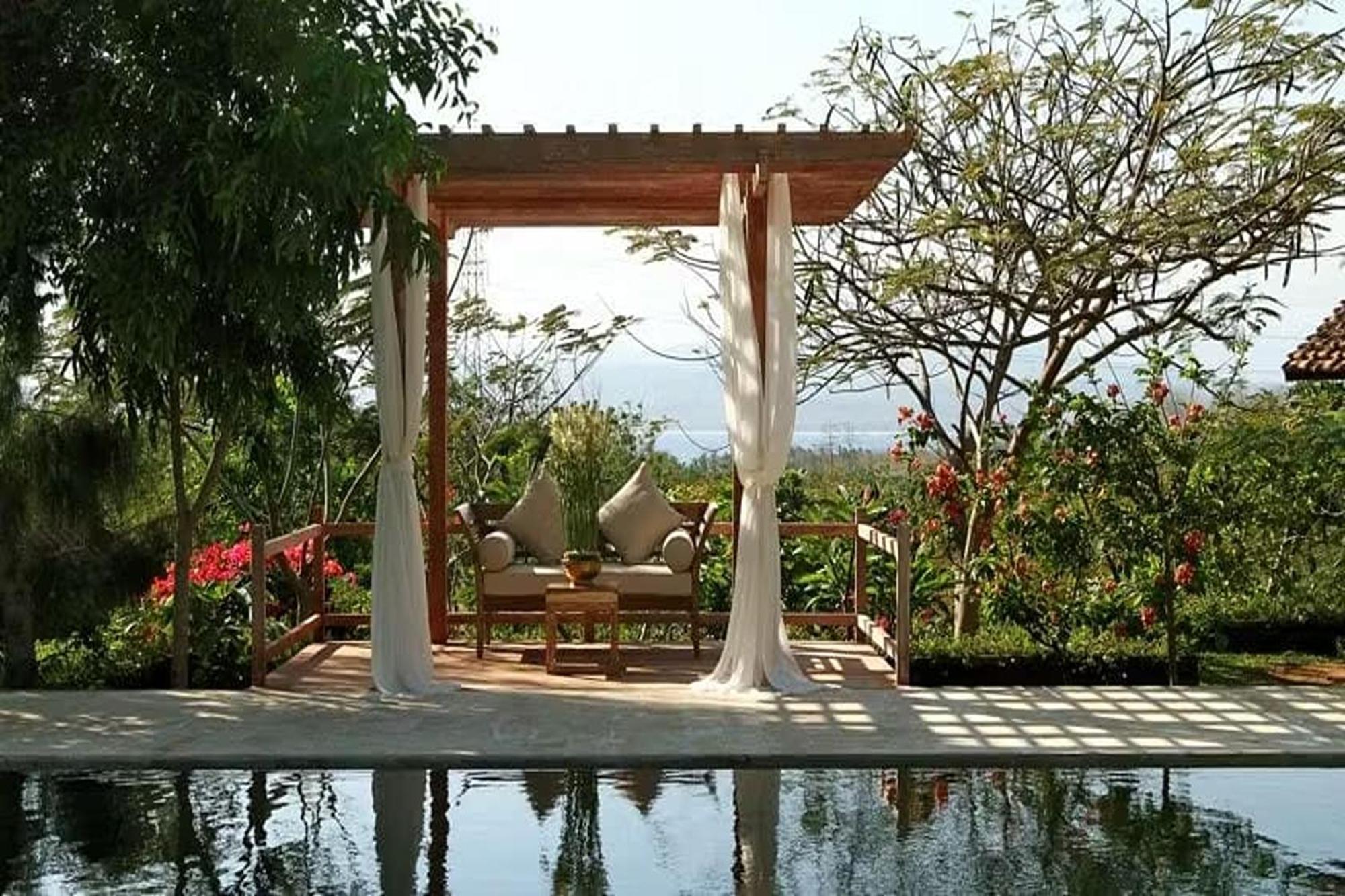 Hotel Bangsring Breeze Banyuwangi  Exterior foto