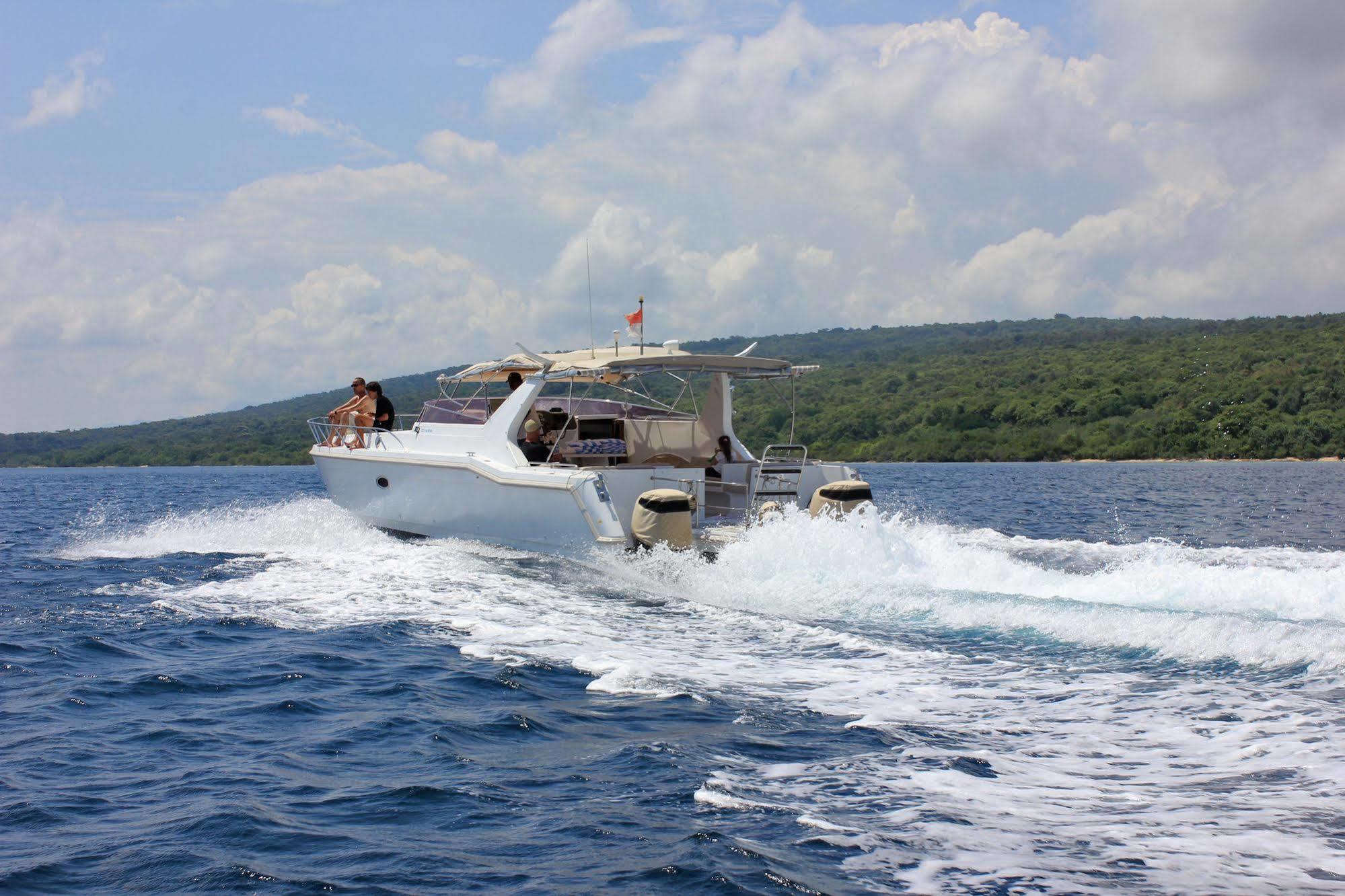 Hotel Bangsring Breeze Banyuwangi  Exterior foto